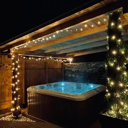 La Grange Des Pyrenees Holiday home *