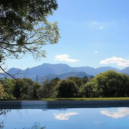 La Grange Des Pyrenees *